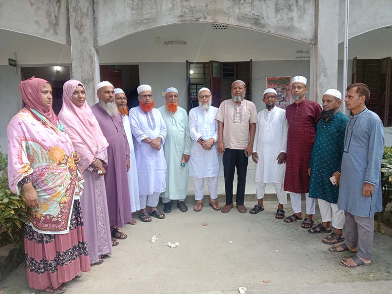 নব নির্বাচিত সভাপতি ও কমিটি গ্রুপ ছবি