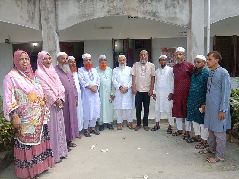 নব নির্বাচিত সভাপতি ও কমিটি গ্রুপ ছবি